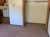 $600 / Month Apartment For Rent: 1003 18 1/2 Street South #6 - College Park Apar...