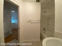 $850 / Month Apartment For Rent: 507 E 18th St Unit 3 - Wolf Property Management...