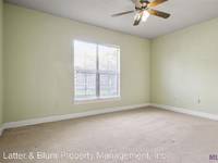 $1,700 / Month Home For Rent: 4848 Windsor Village #19 - Latter & Blum Pr...