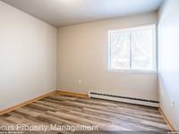 $999 / Month Apartment For Rent: 1645 Rainbow Dr. - 2 - Focus Property Managemen...