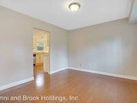 $3,500 / Month Home For Rent: 188 Eastbrook Ln - Omni And Brook Holdings, Inc...