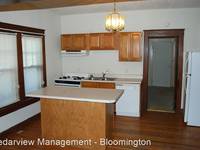 $2,748 / Month Home For Rent: 403 E. Smith Street - Cedarview Management - Bl...