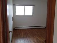 $645 / Month Apartment For Rent