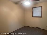 $1,250 / Month Home For Rent: 817 E. Cambridge - Hunter Property Management |...