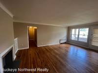 $650 / Month Apartment For Rent: 2550 Greenway St - #6 - Buckeye Northwest Realt...