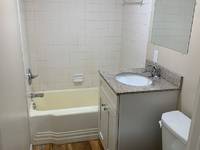 $875 / Month Apartment For Rent: 102-108 N Wood St - 104 Wood St 2nd Floor - Cit...