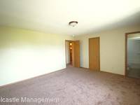 $885 / Month Apartment For Rent: 1820 East Capitol Ave Apt 232 - Belcastle Manag...