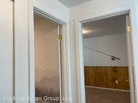 $1,375 / Month Apartment For Rent: 530 S Cloverdale St - 6 - The Foundation Group,...