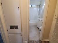 $2,100 / Month Apartment For Rent: 1554 E 21st St 2 - Kingston Management Group In...