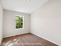 $1,350 / Month Apartment For Rent: 56 S Charlotte St - B-1 - BIG Realty - Property...