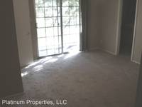 $2,695 / Month Apartment For Rent: 3514 S Hillcrest Dr #4 - Platinum Properties, L...