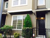 $1,725 / Month Townhouse For Rent