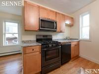 $2,200 / Month Apartment For Rent