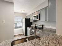 $1,250 / Month Townhouse For Rent: Unit 202 - Www.turbotenant.com | ID: 11557284