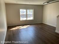 $2,575 / Month Home For Rent: 307 Main Street, Unit 2 - Lofts At 307 Main LLC...