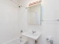 $1,075 / Month Townhouse For Rent: Fantastic Uptown Studio, 1 Bath ($1075 Per Mont...