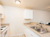 $1,895 / Month Apartment For Rent: 11236 NE 132nd St. Apt. B301 - Wilson Managemen...