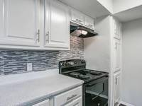 $1,072 / Month Apartment For Rent: 6121 Farnswood Lane #1114 - Tides On Oakland Hi...