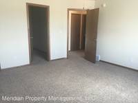 $1,795 / Month Home For Rent: 923 Eaglewood Ave - Meridian Property Managemen...
