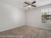 $900 / Month Apartment For Rent: 3303 Ridgecrest Ct. Apt. 1732 - Post Oak | ID: ...