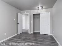 $899 / Month Apartment For Rent: 1024 Lucerne Dr. - 2C - Focus Property Manageme...