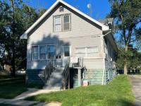 $987 / Month Apartment For Rent: 3236 Michigan St. - 2nd Floor - VILGAR Property...