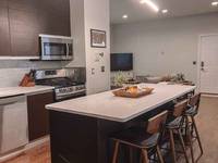 $2,250 / Month Apartment For Rent: Beds 2 Bath 2 Sq_ft 1300- Www.turbotenant.com |...