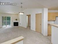 $2,695 / Month Apartment For Rent