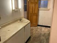 $700 / Month Apartment For Rent: 802 Kishwaukee St - 810 - Stateline Rental Prop...