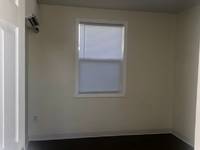 $795 / Month Apartment For Rent: 301 E 18th St. - B - Investment Realty, Inc. | ...