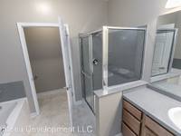 $1,450 / Month Apartment For Rent: 3190 S 72nd Street 232 - Chateau Development LL...