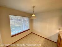 $1,600 / Month Apartment For Rent: 2690 Alderwood Ave - 04 - Windermere Property M...