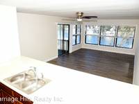 $1,450 / Month Home For Rent: 300 Yacht Club Drive #11 - Carriage Hills Realt...