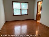 $1,950 / Month Home For Rent: 666 Stratford Green Way - Atlanta Partners Prop...