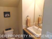 $2,395 / Month Home For Rent: 4835 Ne 101St Ave - Mainlander Property Managem...