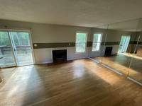 $2,150 / Month Home For Rent: Beds 3 Bath 2.5 - Www.turbotenant.com | ID: 115...