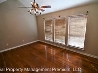 $1,250 / Month Home For Rent: 180 Ocean Dr Unit 4A - Real Property Management...