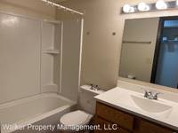 $625 / Month Apartment For Rent: 614 Broad St. - 220 - Walker Property Managemen...