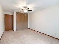 $1,150 / Month Apartment For Rent