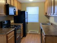 $1,305 / Month Apartment For Rent: Chelsea Drive - 108 - Country Townhomes & V...