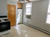 $1,500 / Month Apartment For Rent: Unit 2 - Www.turbotenant.com | ID: 11240065