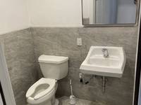 $1,000 / Month Apartment For Rent: 69 North Common Street Room 27 - New Boston Man...