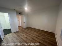 $1,995 / Month Home For Rent: 2020 S Congress Unit 2119 - RAM Austin Property...