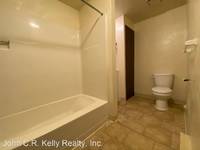 $705 / Month Apartment For Rent: 600 Kellywood Manor #602 - John C.R. Kelly Real...