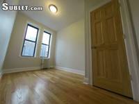 $3,289 / Month Apartment For Rent