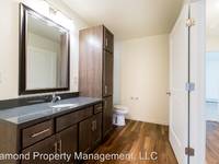 $1,145 / Month Apartment For Rent: 1789 Park Avenue, Apt 3 - Diamond Property Mana...