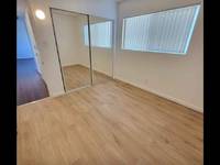 $1,600 / Month Apartment For Rent: 730 Center St Unit 5C - Mulberry Park Apartment...