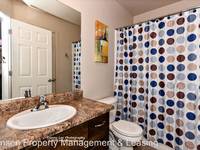 $1,850 / Month Home For Rent: 1000 East Bluffview #64 - Jensen Property Manag...