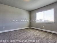 $1,750 / Month Apartment For Rent: 1706 NW 29th Avenue, UNIT #A - Blue Key Propert...