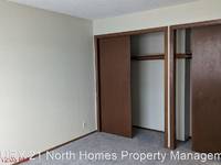 $1,450 / Month Apartment For Rent: 10532 Greenwood Ave N #302 - 10532 Greenwood Av...